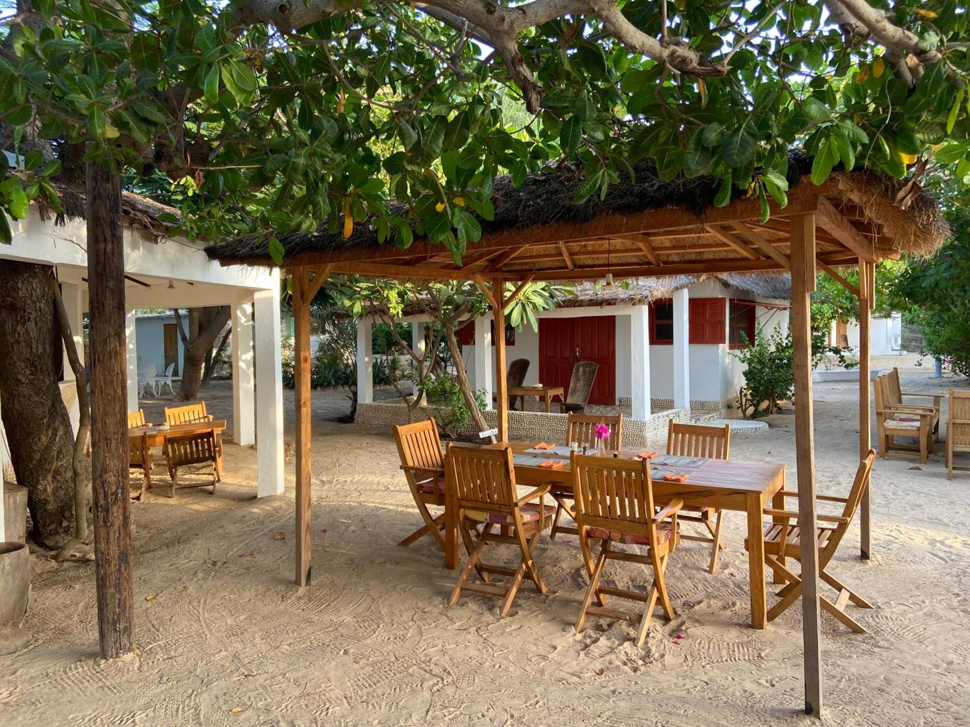 Bazouk Du Saloum Ecolodge Mar Lodj Экстерьер фото